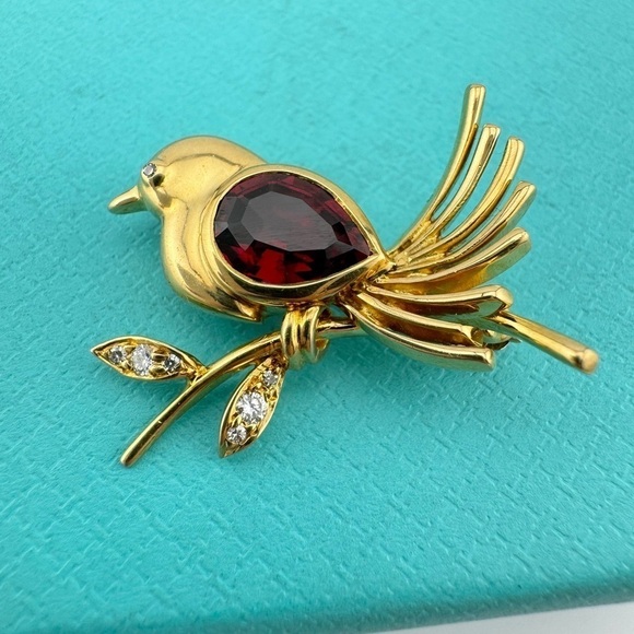 Vtg. Tiffany & Co. Garnet Bird Brooch 18k Yellow Gold 1988 - Picture 6 of 7